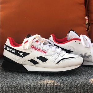 ***SOLD***Reebok size 6.5 women’s